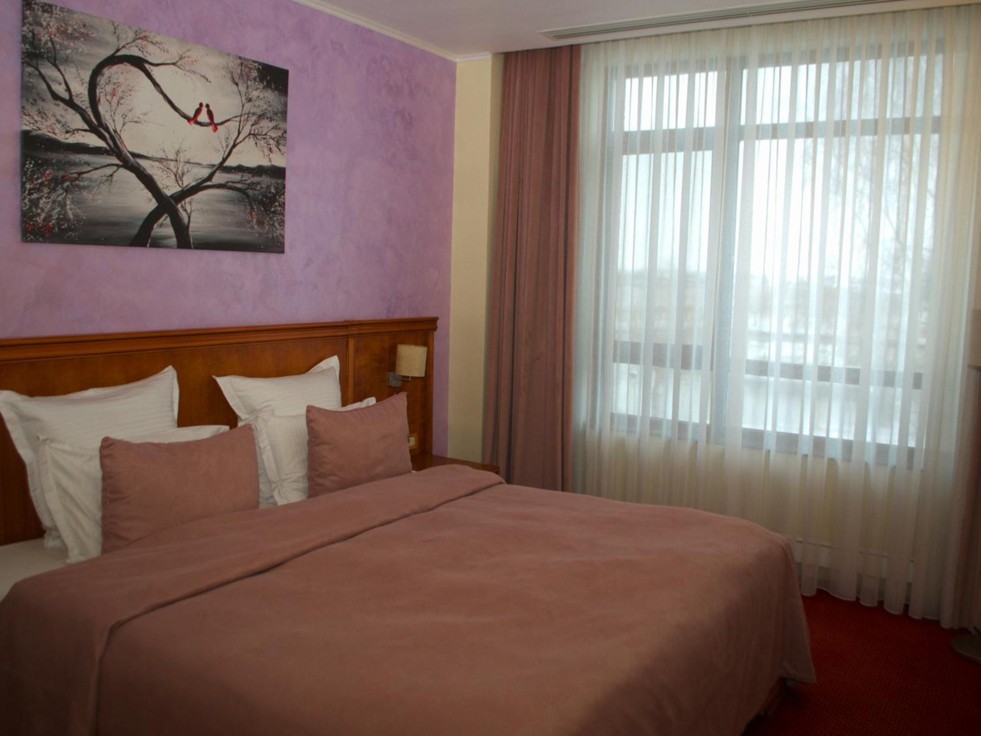 Hotel Emd Bacău Quarto foto