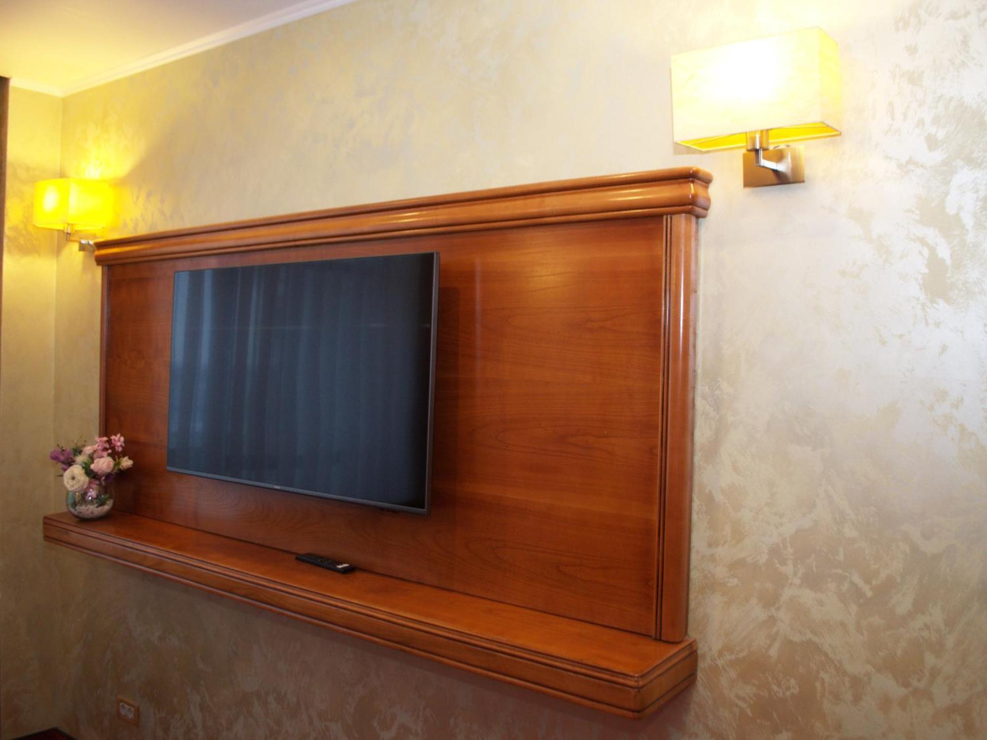 Hotel Emd Bacău Quarto foto
