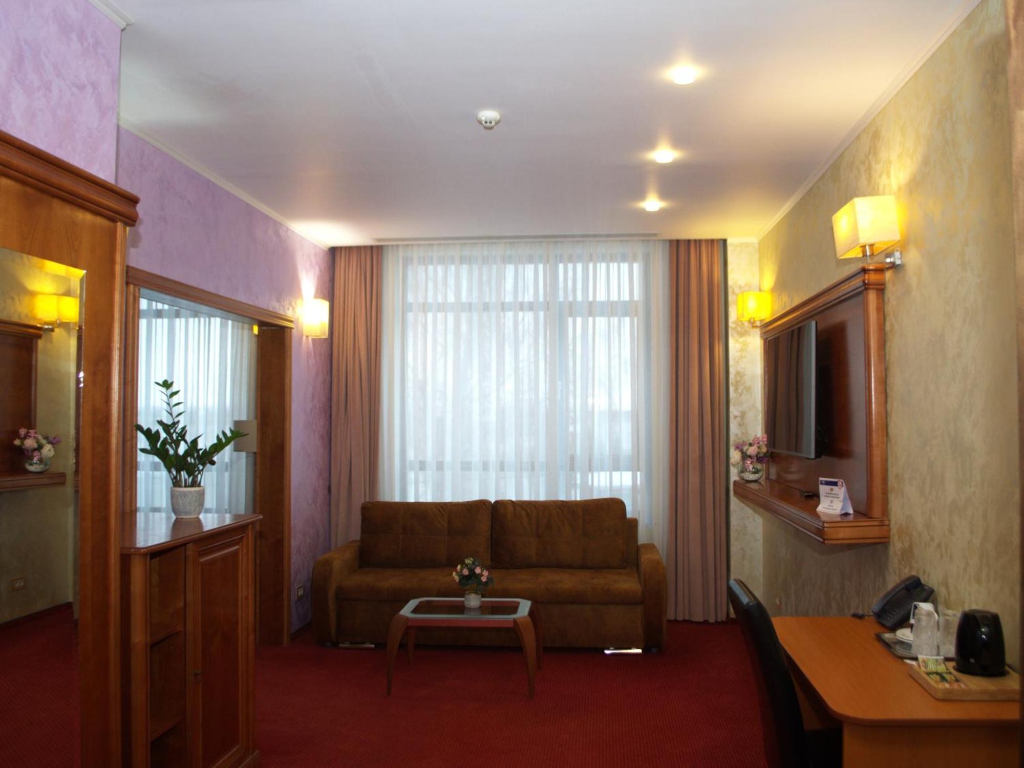 Hotel Emd Bacău Quarto foto